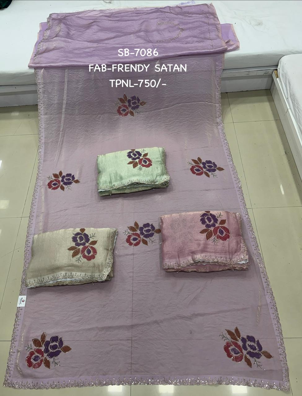 SB-7086 | Lavender Floral Satin Saree